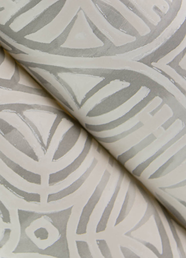 sandee-grey-medallion-wallpaper-york-wallcoverings-3125-72313