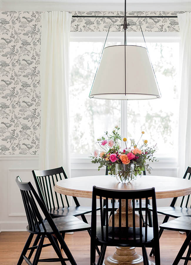 malmo-black-trail-wallpaper-york-wallcoverings-3125-72319 - York Wallcoverings Papel pintado