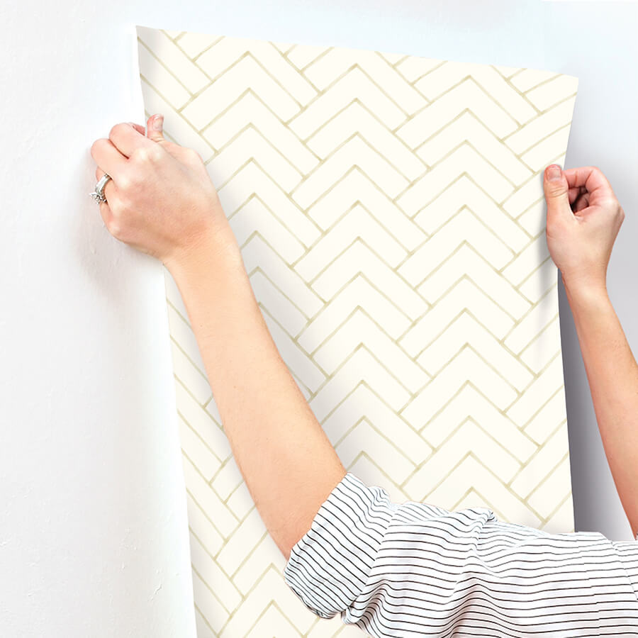 oswin-light-yellow-tiered-herringbone-wallpaper-york-wallcoverings-3125-72365 - York Wallcoverings Papel pintado