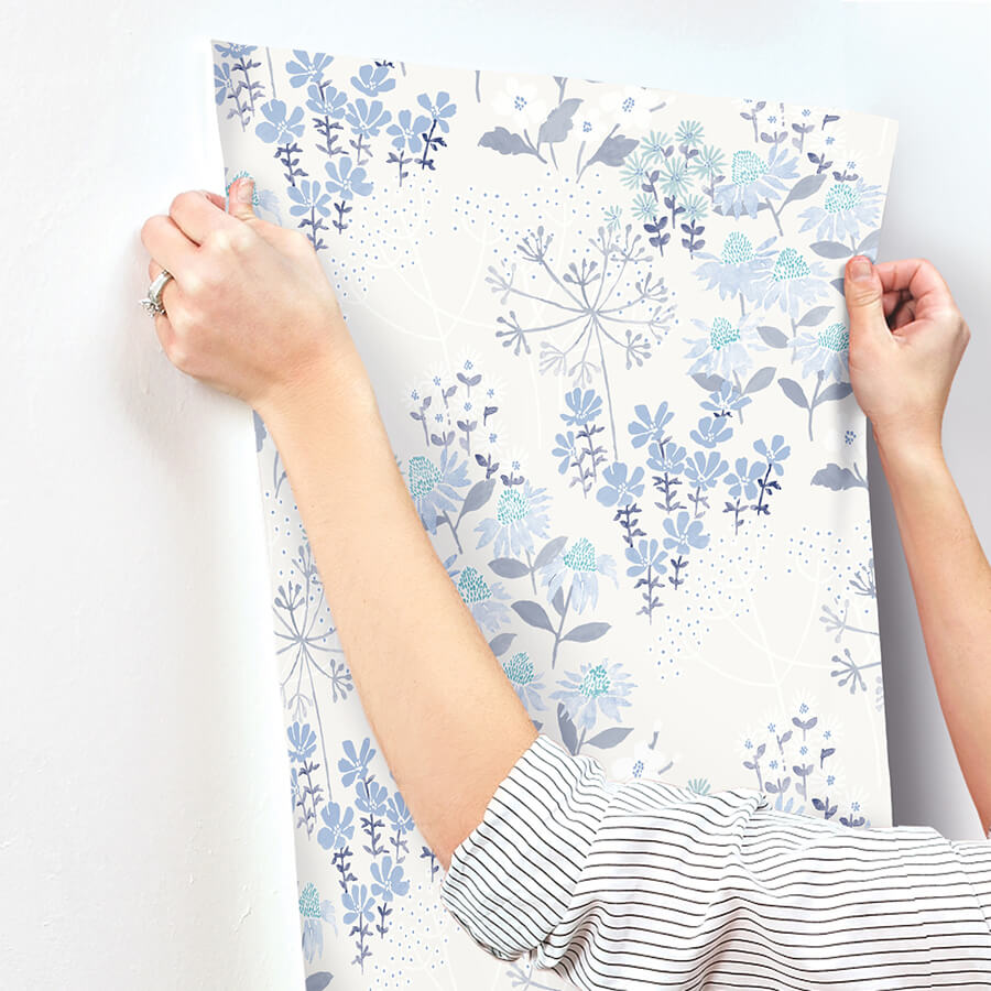 cultivate-blue-springtime-blooms-wallpaper-york-wallcoverings-4122-27017 - York Wallcoverings Wallpaper