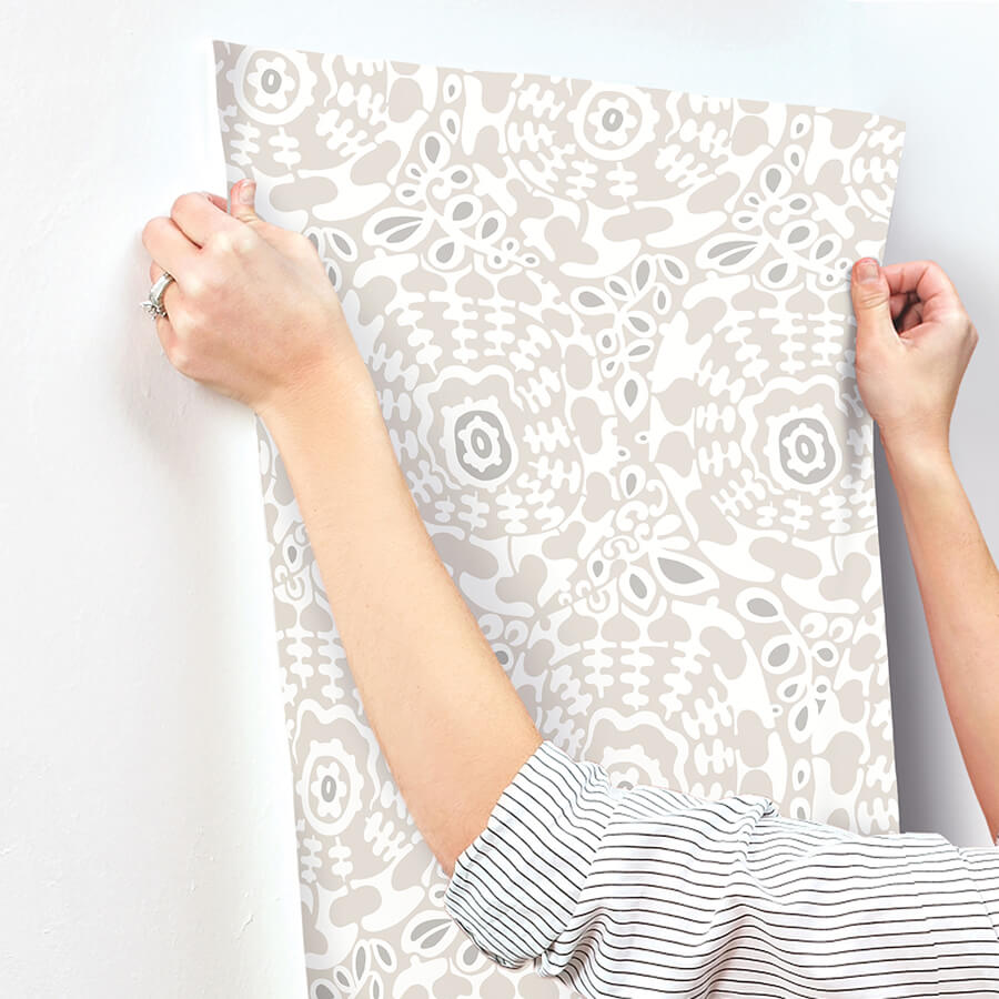 Divine Grey Abstract Medallion Wallpaper - York Wallcoverings - 4122-27038 - York Wallcoverings Wallpaper