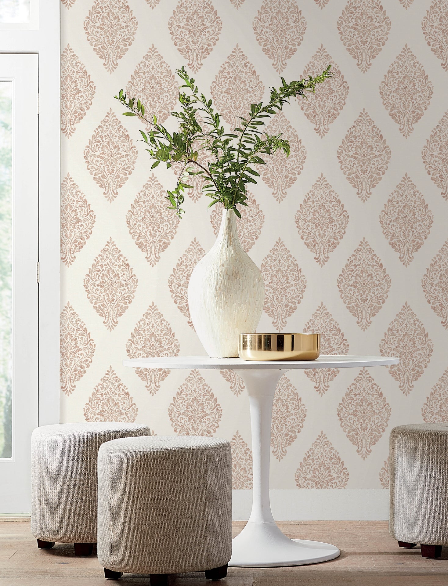 gillian-copper-medallion-wallpaper-york-wallcoverings-4157-25045 - York Wallcoverings Wallpaper
