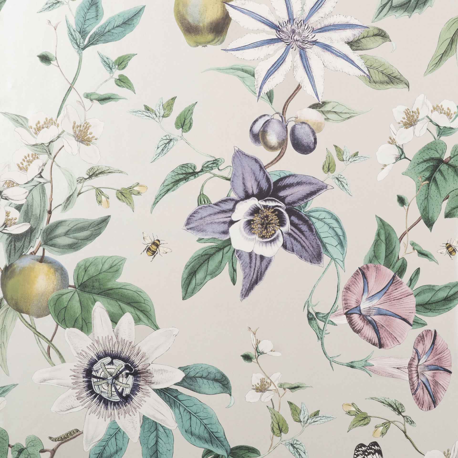 Sierra Silver Floral Wallpaper - York Wallcoverings - 4157-43059