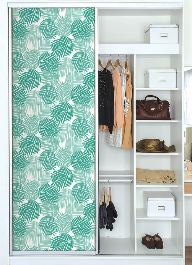 palm-leaf-stay-palm-leaf-peel-and-stick-wallpaper-york-wallcoverings-pp4697 - York Wallcoverings Wallpaper