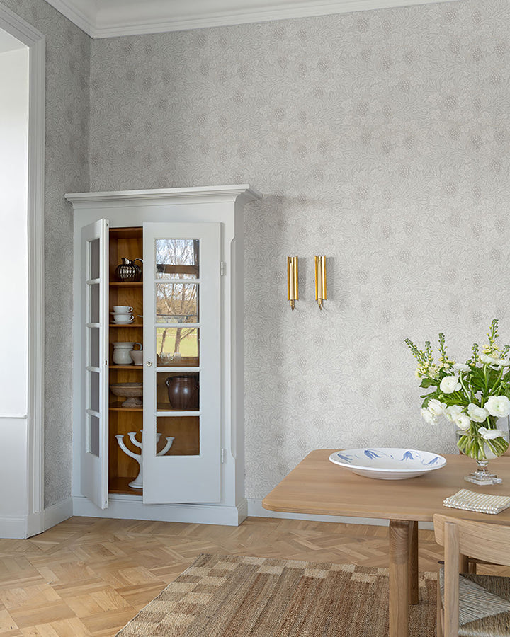 vine-white-woodland-fruits-wallpaper-york-wallcoverings-4153-82016