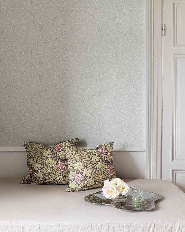 Oak Tree Dove Leaf Wallpaper - York Wallcoverings - 4153-82026 - York Wallcoverings Wallpaper