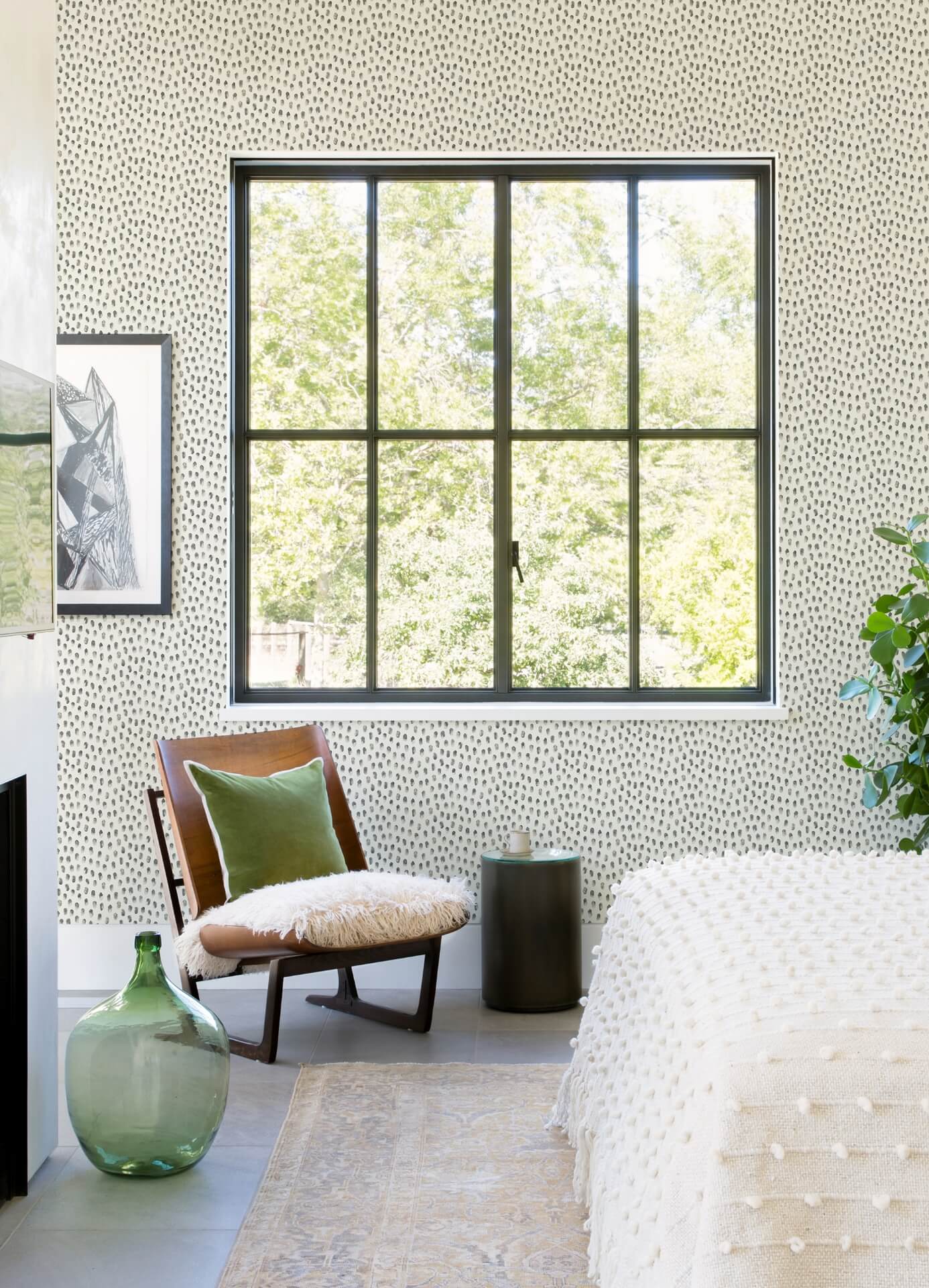 sand-drips-dark-grey-painted-dots-wallpaper-york-wallcoverings-4071-71063 - York Wallcoverings Papel pintado