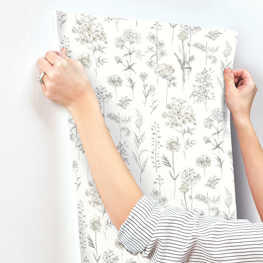 bergamot-light-grey-wildflower-wallpaper-york-wallcoverings-4134-72501 - York Wallcoverings Wallpaper