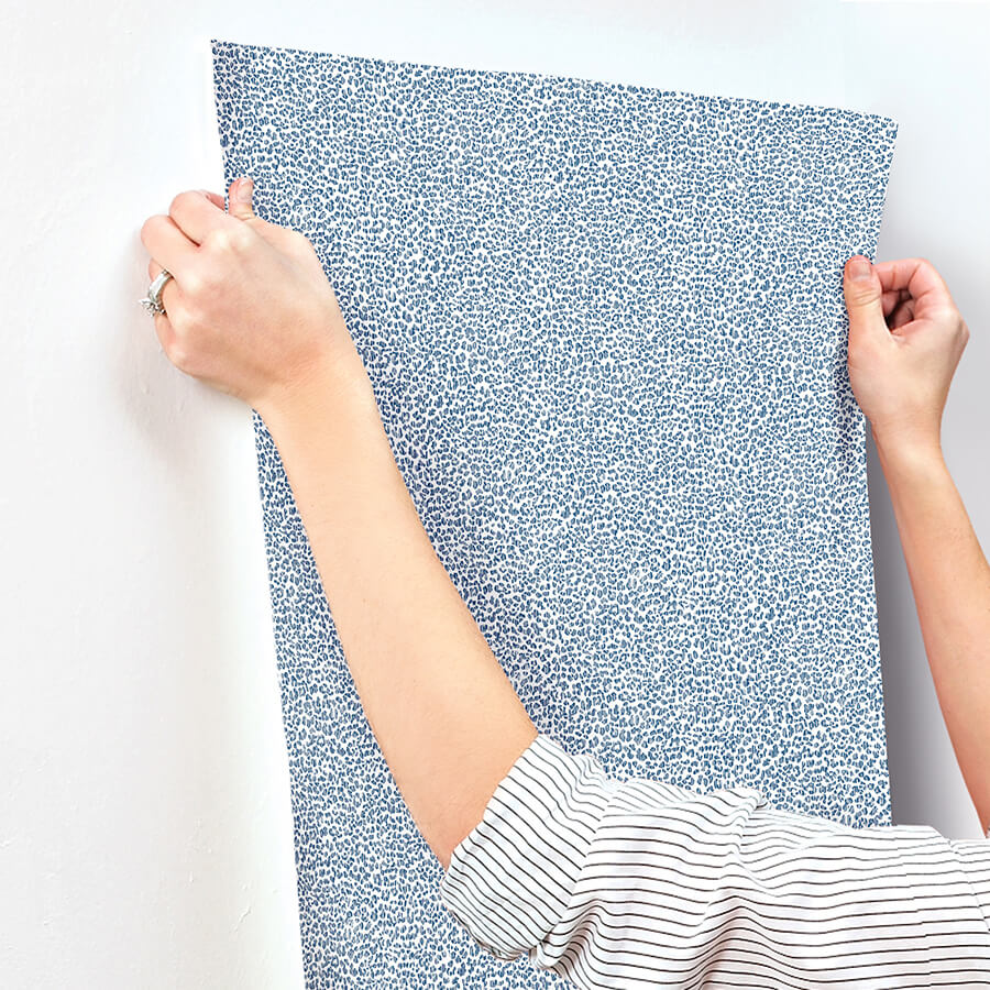 soul-indigo-animal-print-wallpaper-york-wallcoverings-4146-27268 - York Wallcoverings Papel pintado