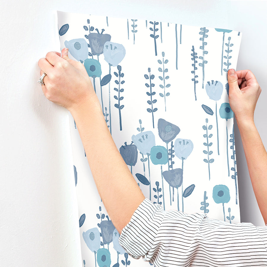 mabel-blue-floral-field-wallpaper-york-wallcoverings-4135-27274