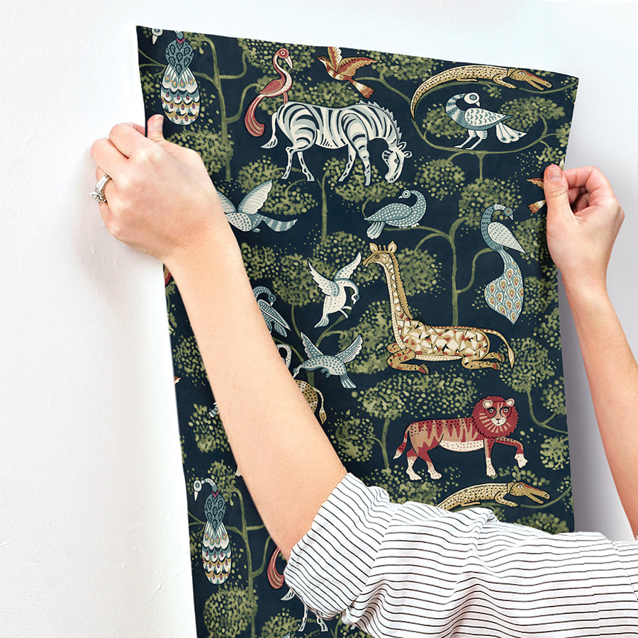 rigby-navy-jungle-animals-wallpaper-york-wallcoverings-4135-27285
