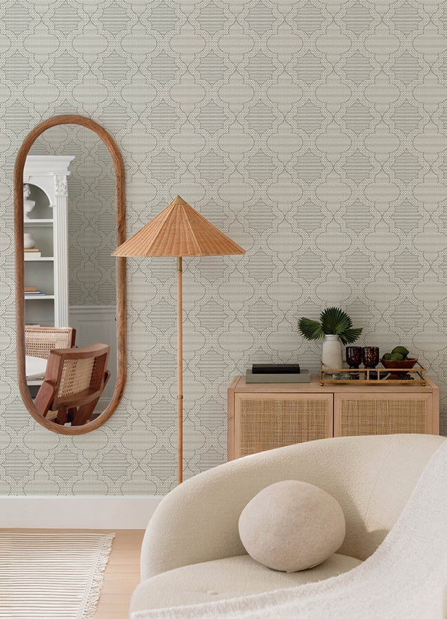 ernest-charcoal-quilted-quatrefoil-wallpaper-york-wallcoverings-4135-27290