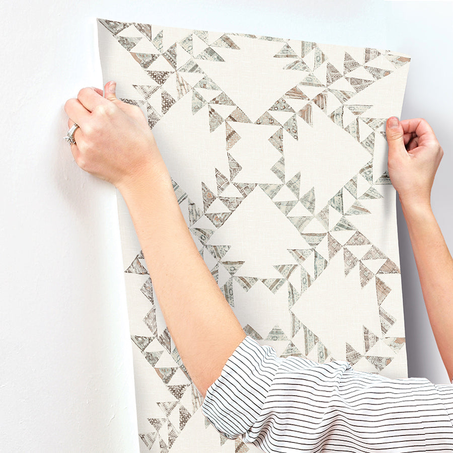 scrap-quilt-light-brown-wallpaper-york-wallcoverings-4142-72631