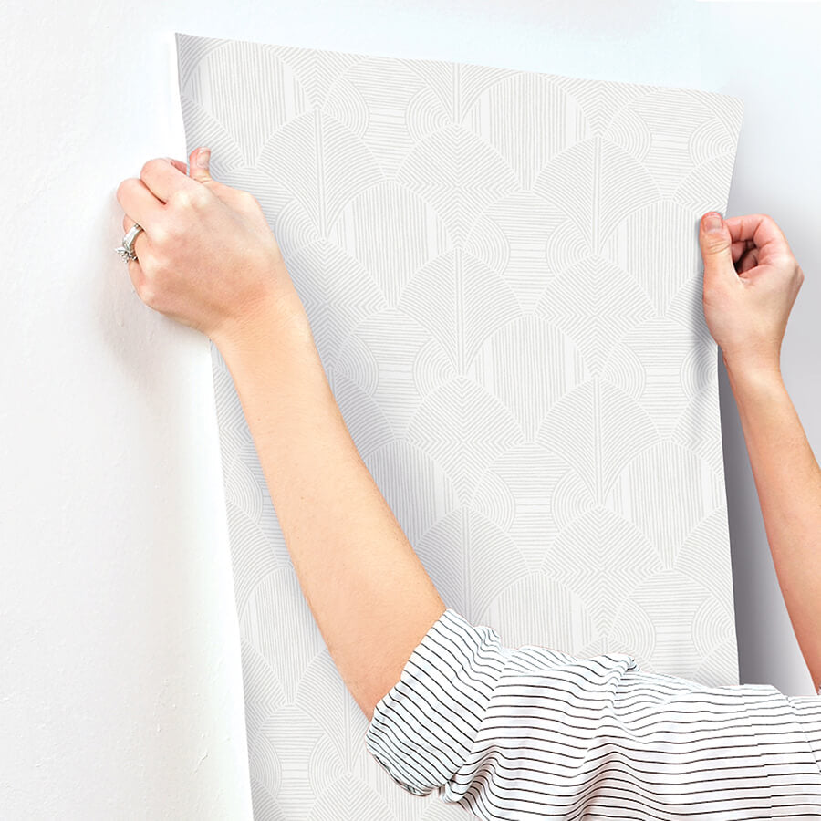 meyberg-silver-geometric-wallpaper-york-wallcoverings-4155-72806 - York Wallcoverings Wallpaper