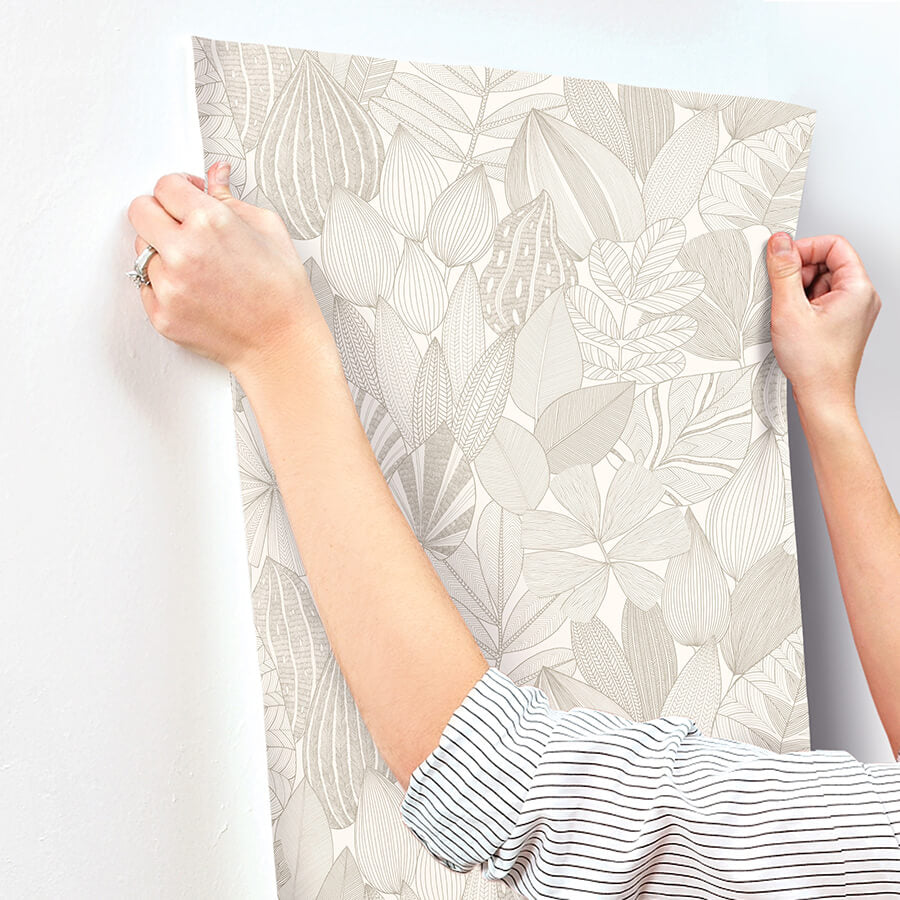 mathias-taupe-botanical-wallpaper-york-wallcoverings-4155-72808 - York Wallcoverings Papel pintado