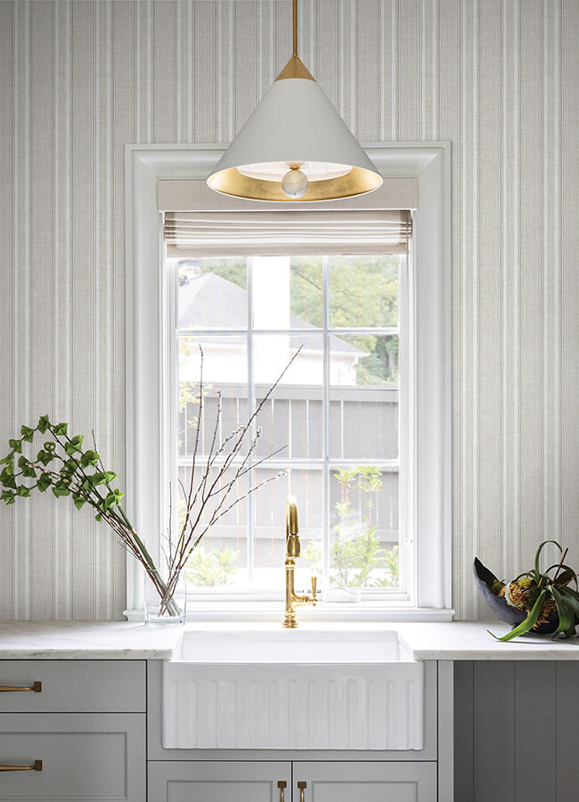ayanna-neutral-striped-wallpaper-york-wallcoverings-4147-27394 - York Wallcoverings Papel pintado
