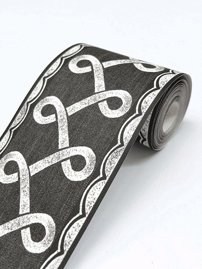 scalloped-ribbon-black-trim-wall-border-york-wallcoverings-4148-14504