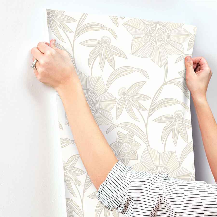 Star Flower Beige Floral Trail Wallpaper - York Wallcoverings - 4172-27515 - York Wallcoverings Wallpaper