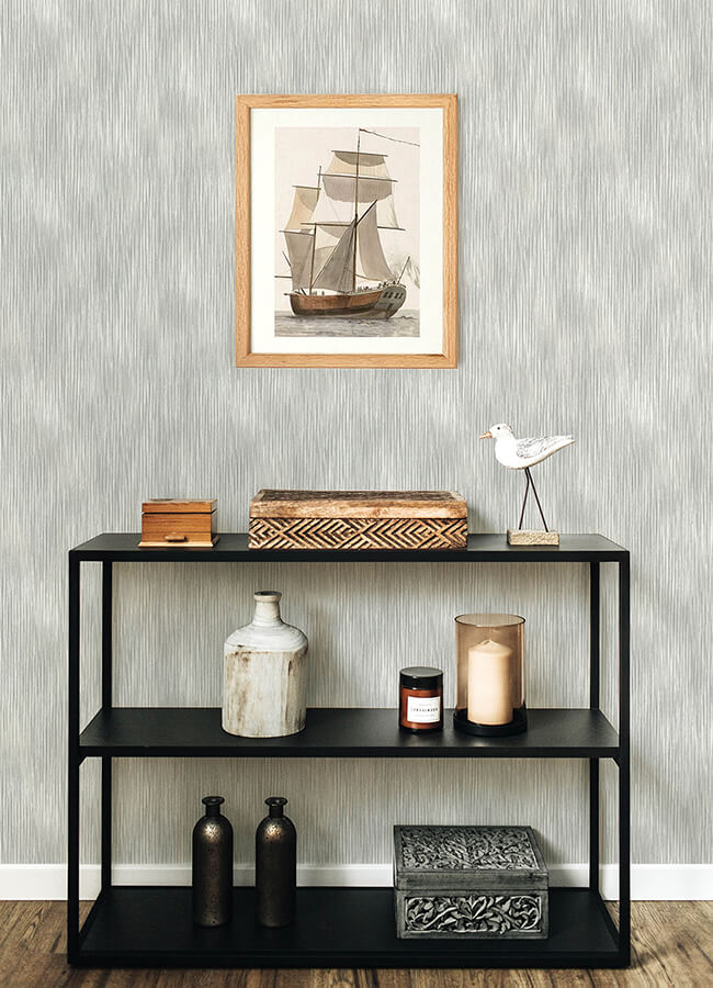 largo-grey-striated-wallpaper-york-wallcoverings-4172-27521 - York Wallcoverings Papel pintado