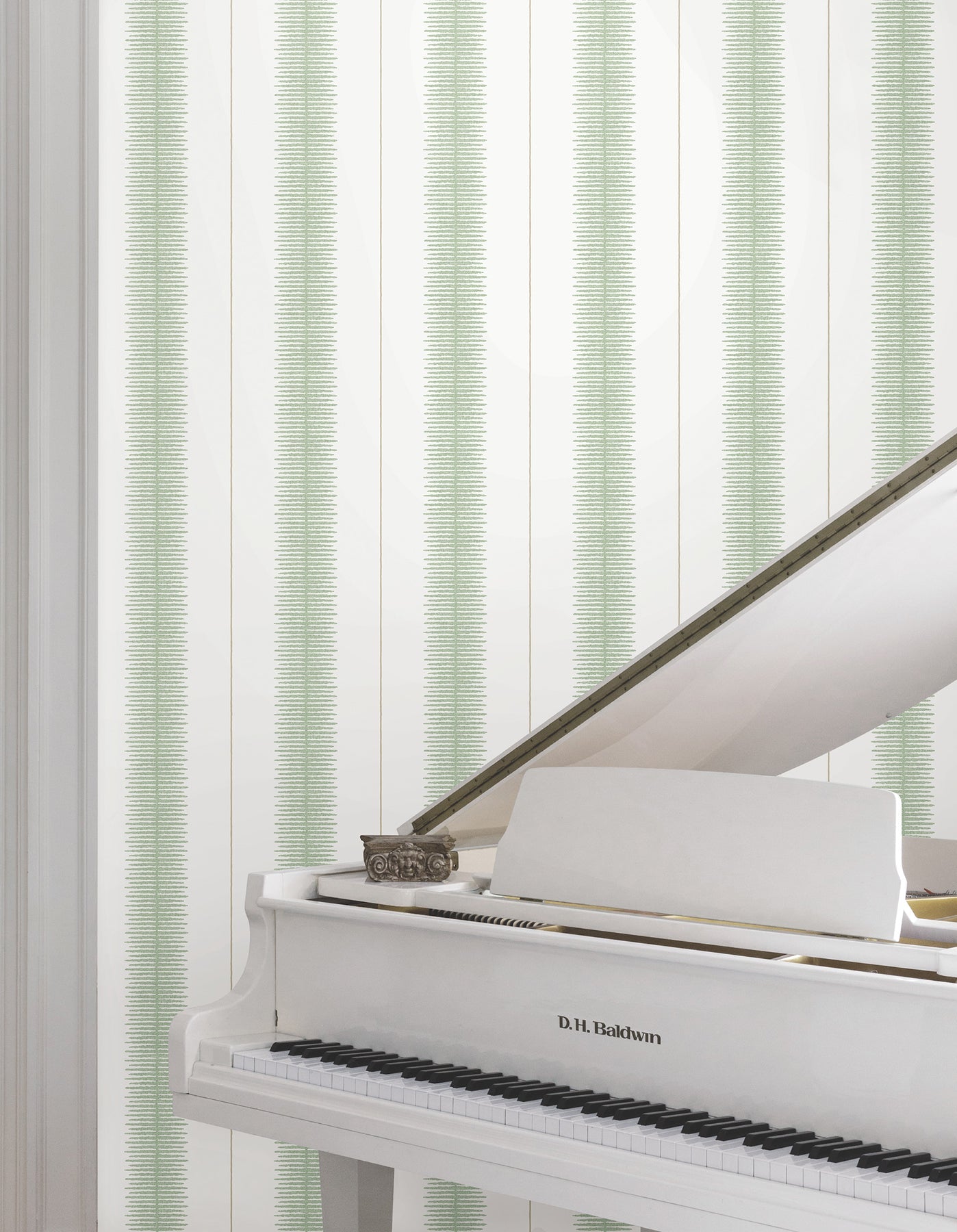 tandem-stripe-wallpaper-green-york-wallcoverings-mx9614