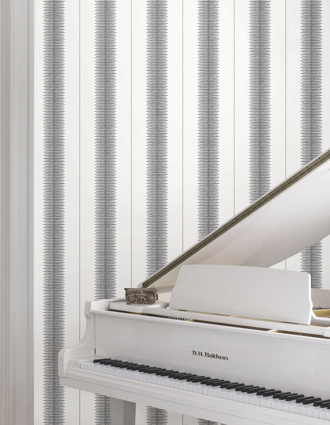 tandem-stripe-wallpaper-black-york-wallcoverings-mx9615