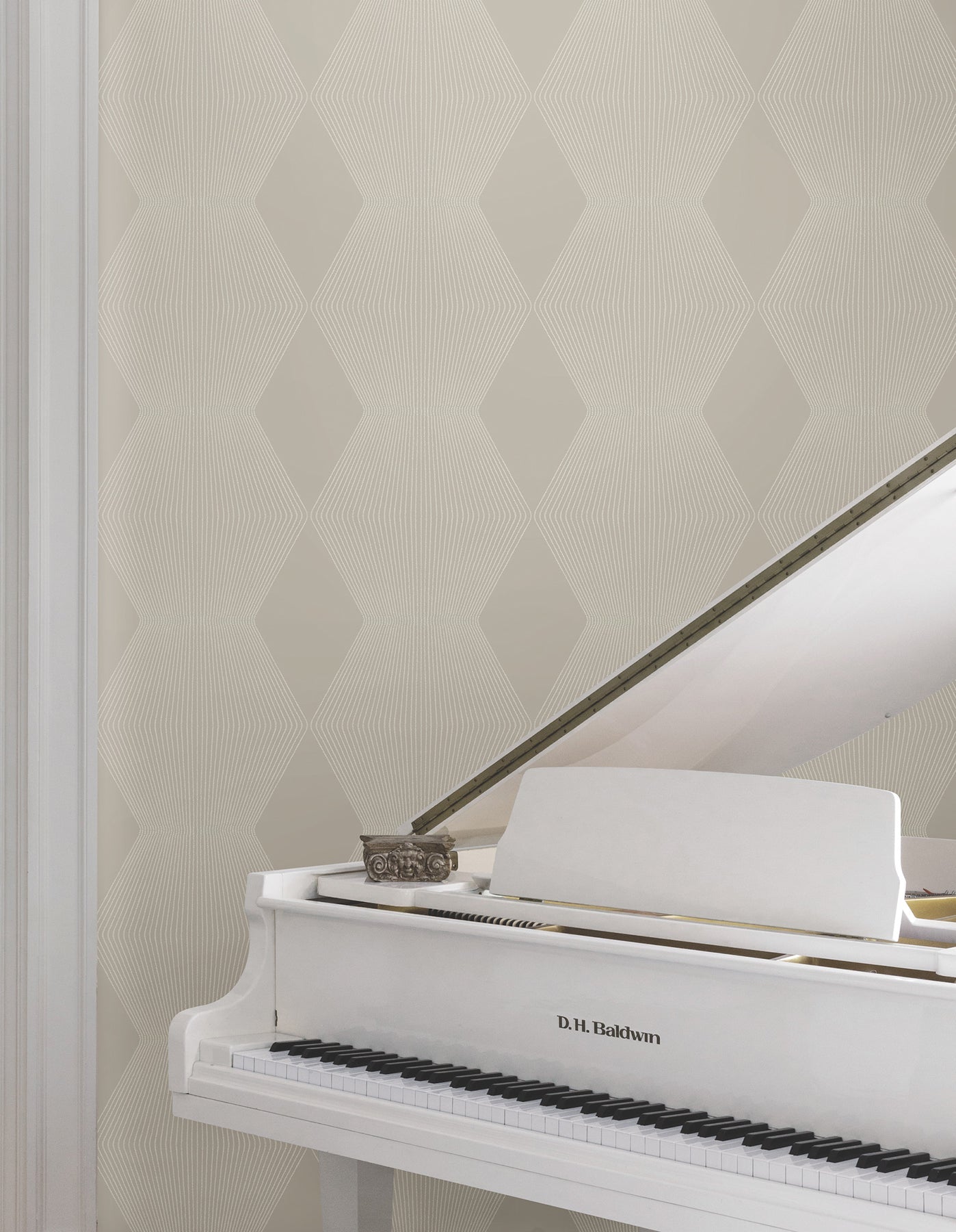 diamond-legacy-wallpaper-taupe-york-wallcoverings-mx9632