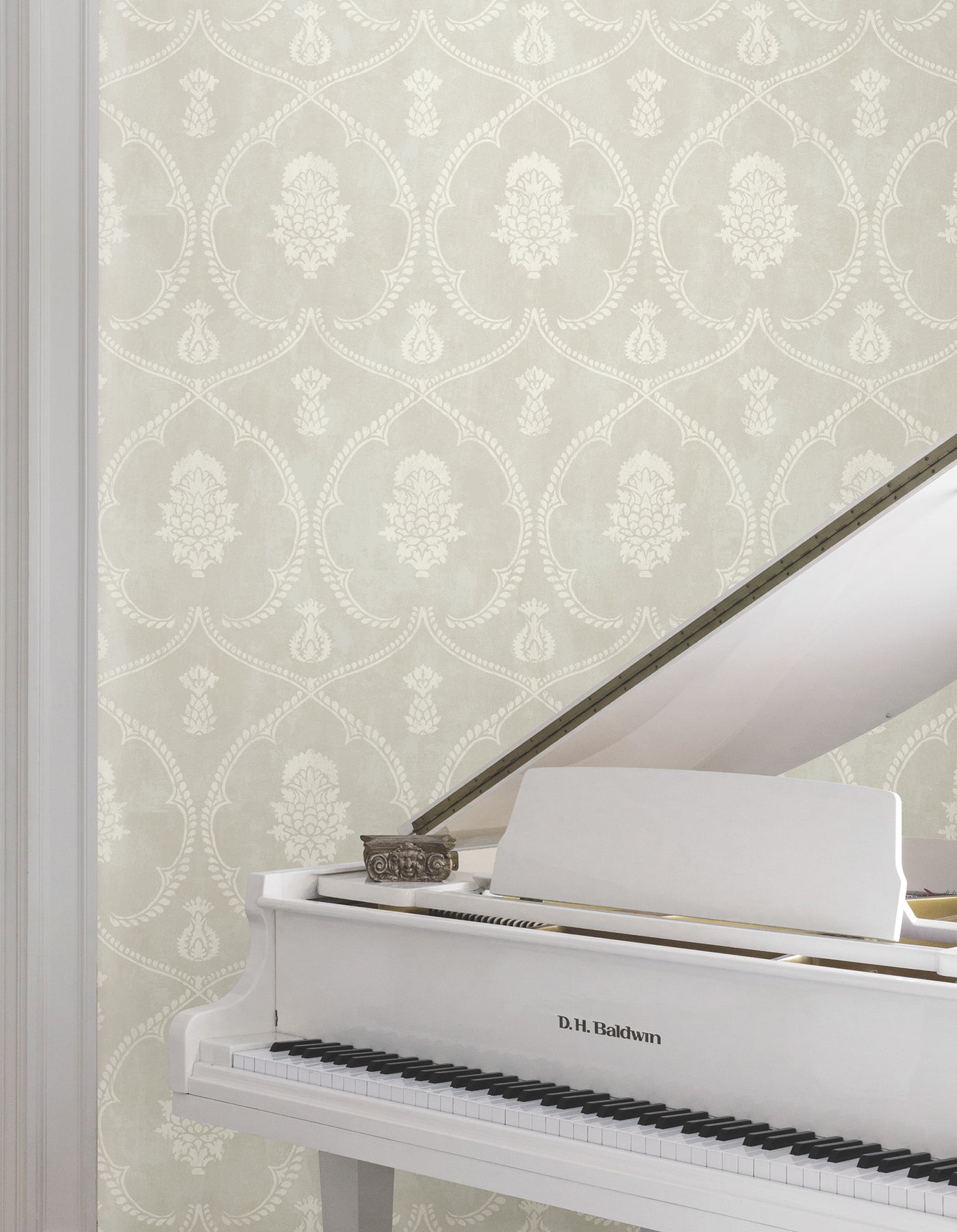 royal-damask-wallpaper-soft-grey-york-wallcoverings-mx9642