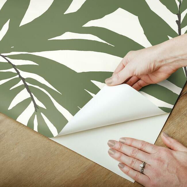 bali-leaves-premium-peel-stick-wallpaper-green-black-york-wallcoverings-psw1031rl