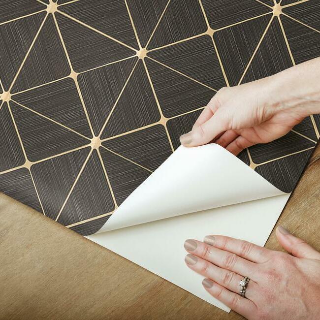 double-diamonds-premium-peel-stick-wallpaper-black-york-wallcoverings-psw1070rl