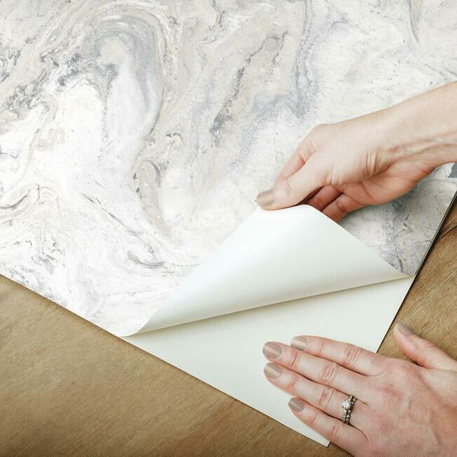 oil-marble-premium-peel-stick-wallpaper-white-grey-york-wallcoverings-psw1127rl