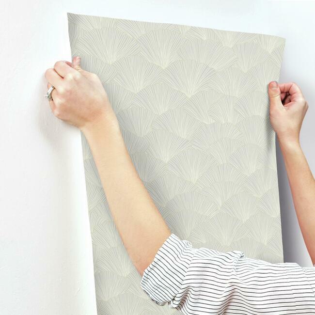 luminous-ginkgo-wallpaper-light-grey-york-wallcoverings-ci2333