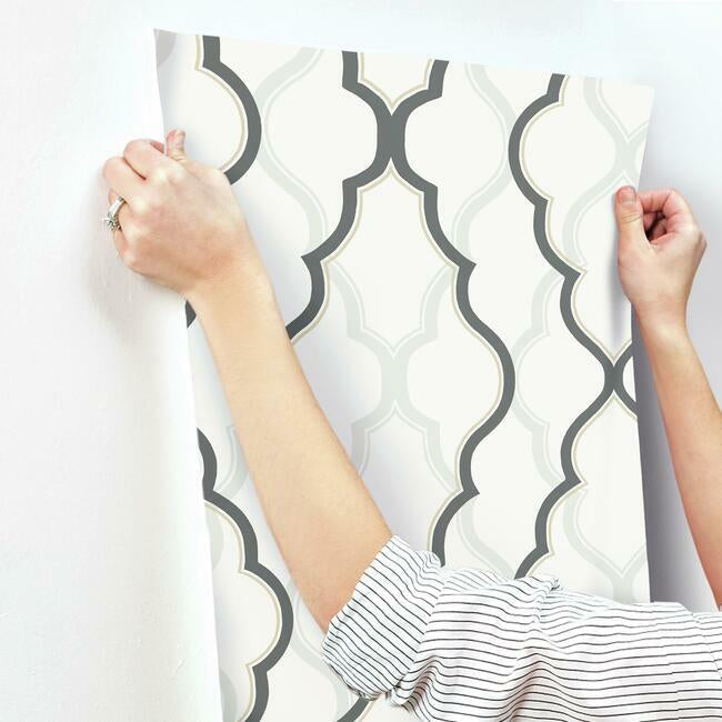 double-damask-wallpaper-verve-white-york-wallcoverings-ci2391