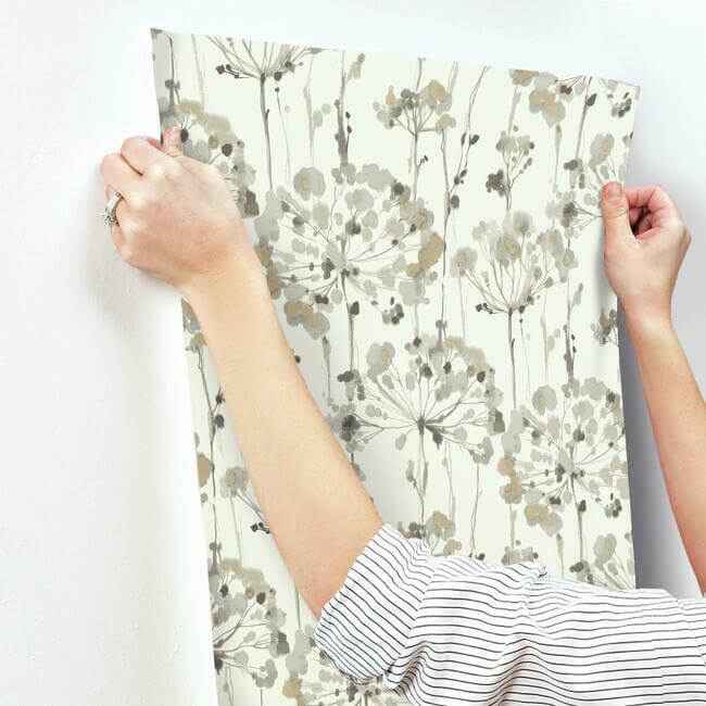 Flourish Beige Wallpaper - York Wallcoverings - CI2425 - York Wallcoverings Wallpaper