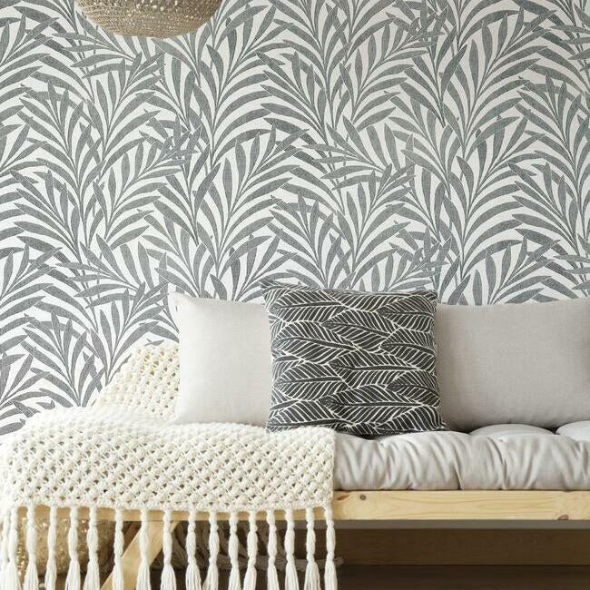 tea-leaves-wallpaper-cream-black-york-wallcoverings-hc7502