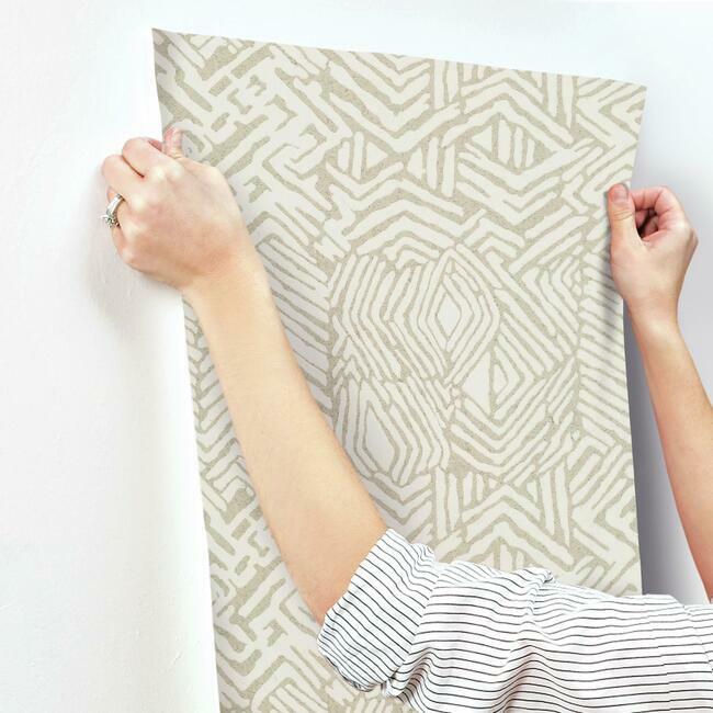 tribal-print-wallpaper-glint-york-wallcoverings-hc7548