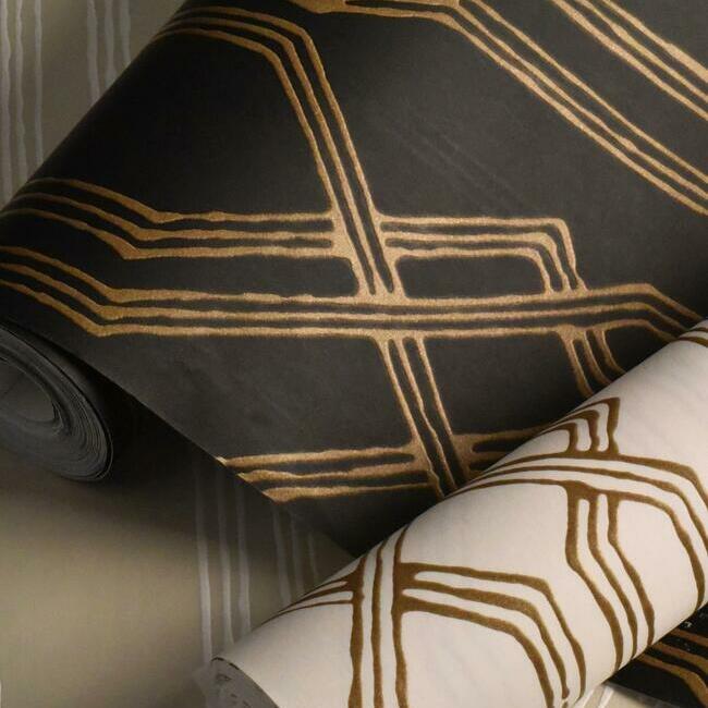oriental-lattice-wallpaper-black-gold-york-wallcoverings-af6562