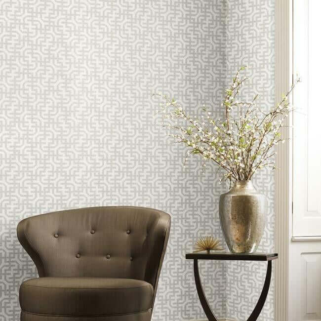 dynastic-lattice-wallpaper-whitesilver-york-wallcoverings-5802 - York Wallcoverings Wallpaper
