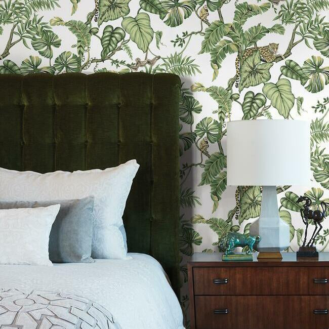 jungle-cat-wallpaper-white-york-wallcoverings-ho2145