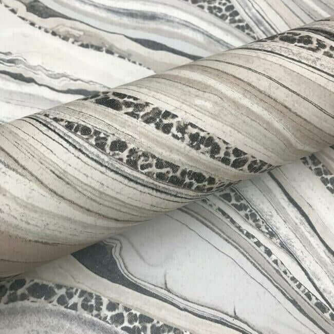 streaming-cheetah-wallpaper-linenblack-york-wallcoverings-ho2171 - York Wallcoverings Wallpaper