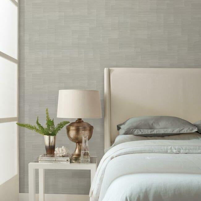 convergence-high-performance-wallpaper-silver-lining-york-wallcoverings-rs1013n