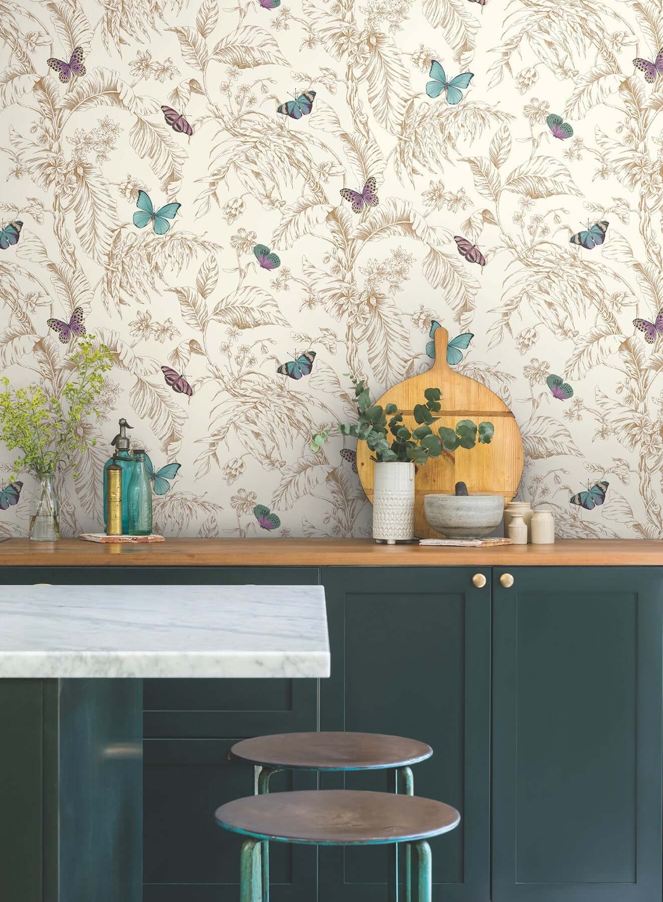 papillon-gold-wallpaper-york-wallcoverings-af2028 - York Wallcoverings Wallpaper
