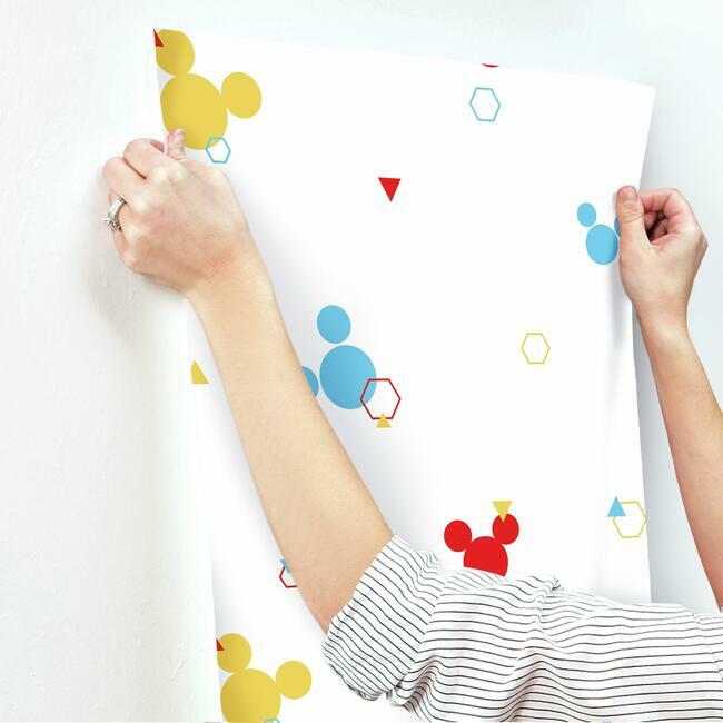 disney-minnie-mouse-dots-wallpaper-primary-york-wallcoverings-di0930
