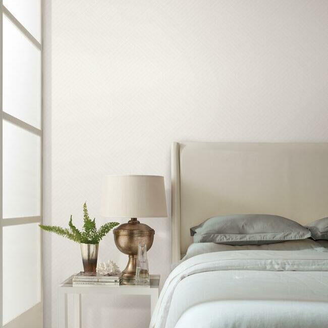 twisted-tailor-wallpaper-buff-white-york-wallcoverings-gm7569