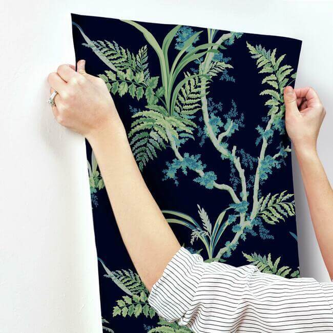 enchanted-fern-wallpaper-navygreen-york-wallcoverings-gr5996 - York Wallcoverings Wallpaper