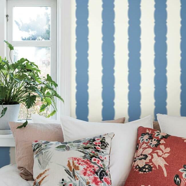 scalloped-stripe-wallpaper-blue-york-wallcoverings-gr6012