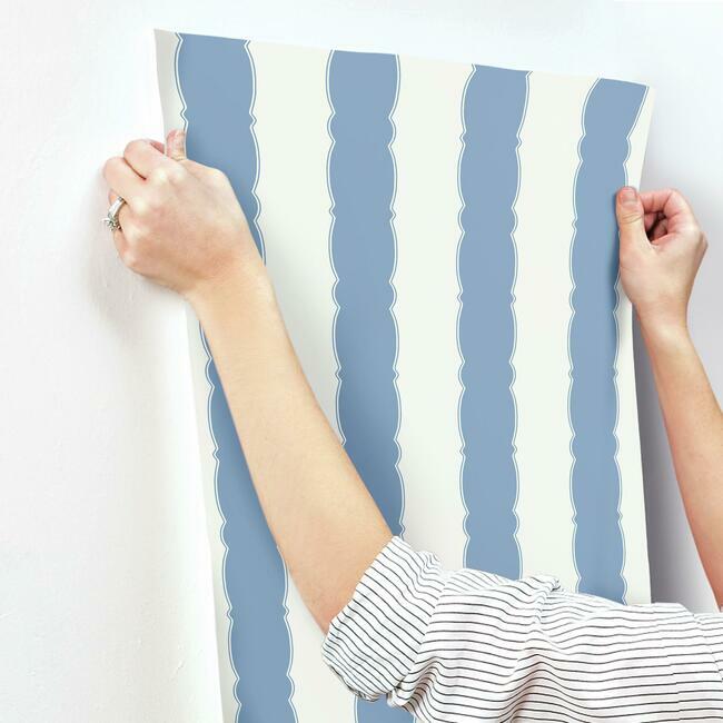 scalloped-stripe-wallpaper-blue-york-wallcoverings-gr6012