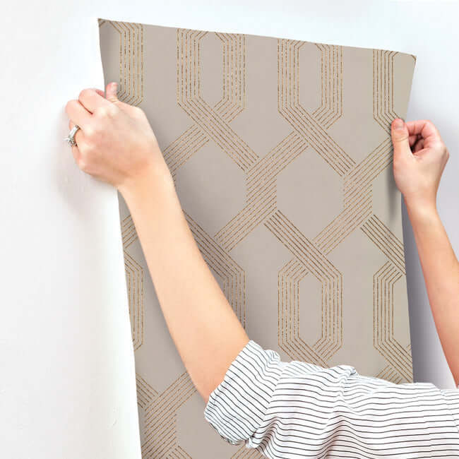 viva-lounge-wallpaper-beigegold-york-wallcoverings-y6221201 - York Wallcoverings Wallpaper