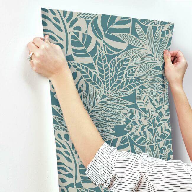 jungle-leaves-wallpaper-teal-york-wallcoverings-ss2572 - York Wallcoverings Wallpaper