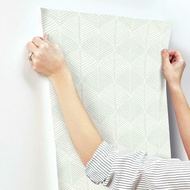 palm-thatch-wallpaper-white-grey-york-wallcoverings-ss2565