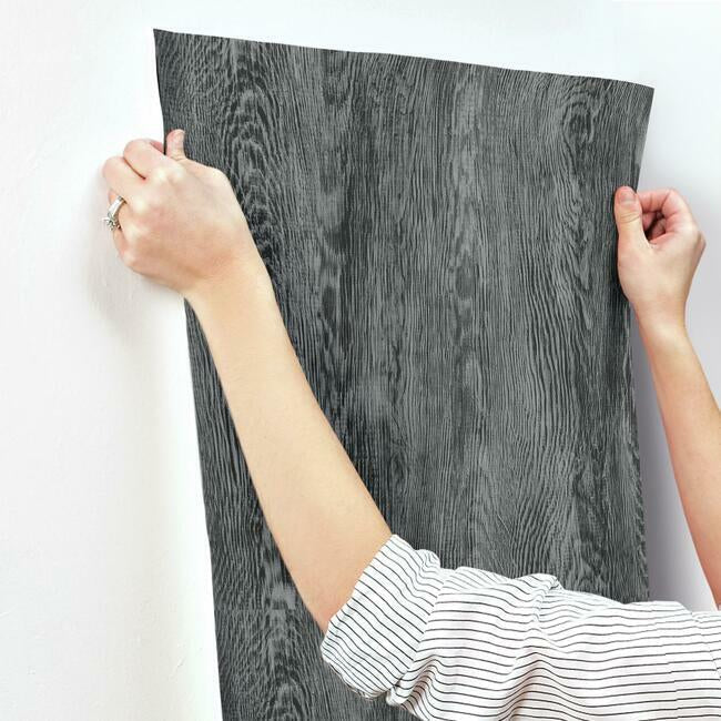 quarter-sawn-wood-wallpaper-black-york-wallcoverings-fh4055